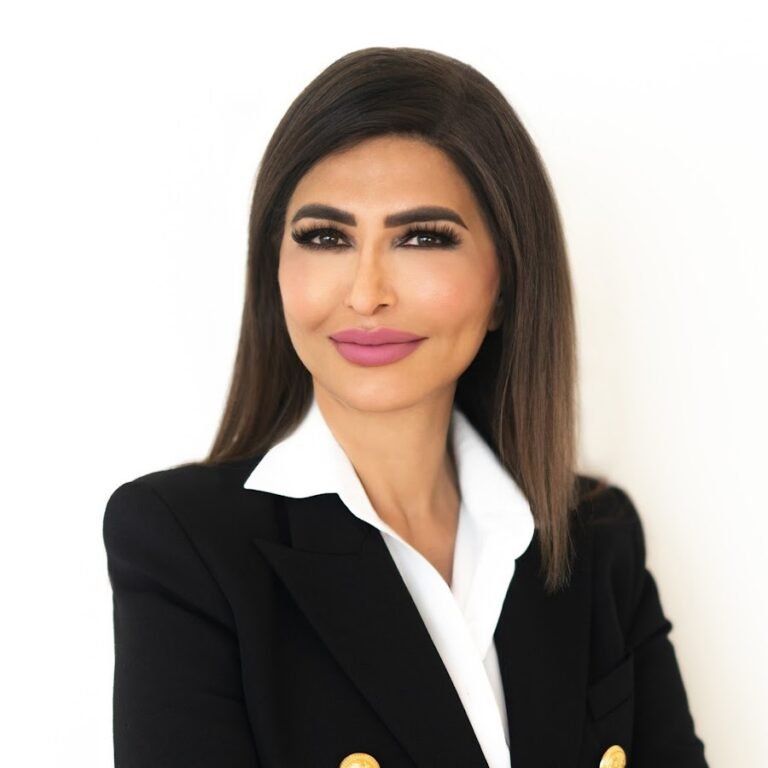 Dr Samina Dornan