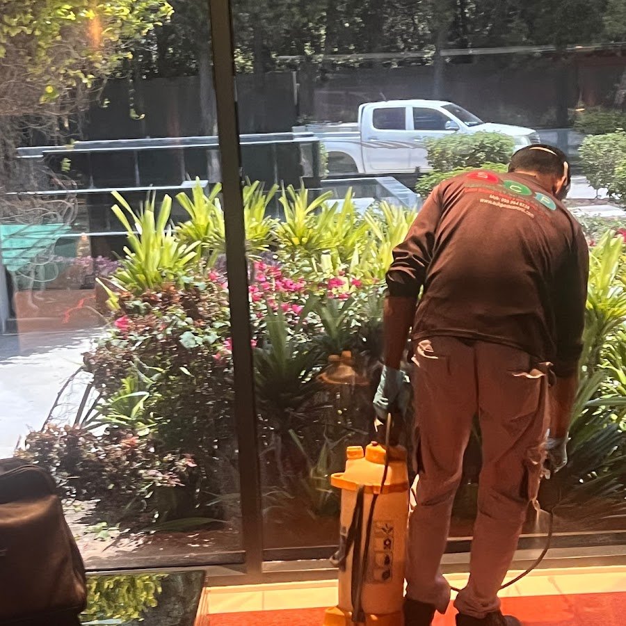 Abu Dhabi Municipality Public Health Division