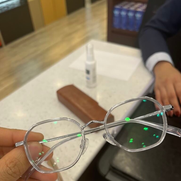 Al Amin Opticals, Hamdan street, Abu Dhabi