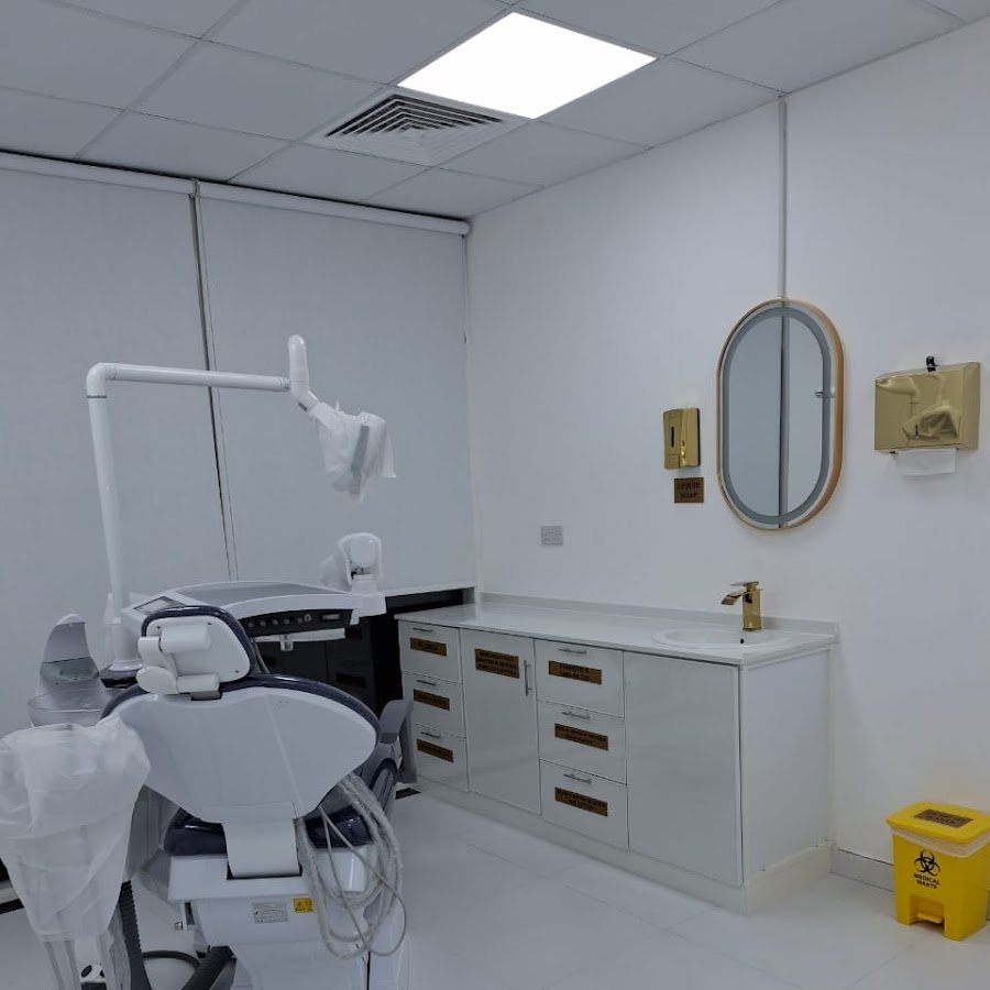 Ali Sahito Dental Clinic BU DANIQ Sharjah