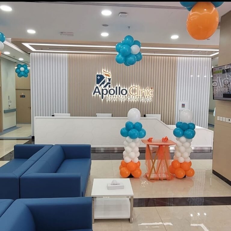 Apollo Clinic in Karama, Dubai