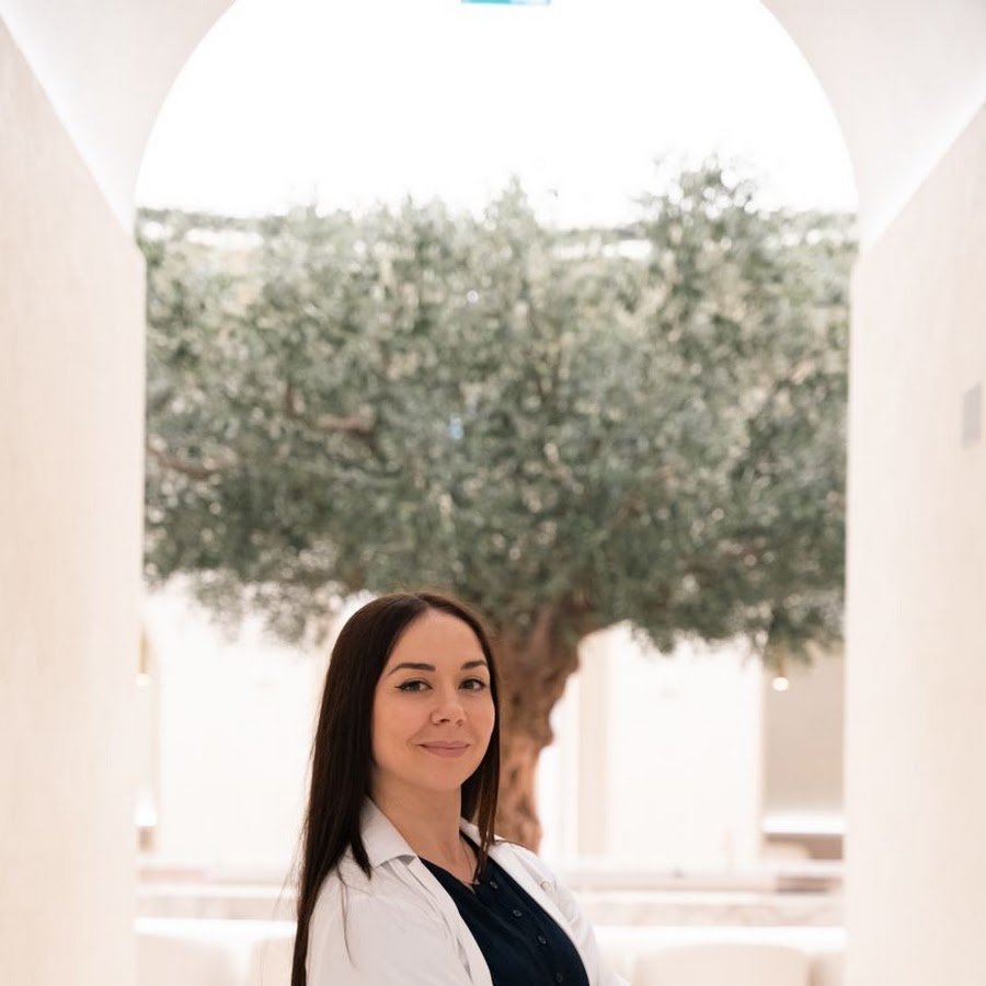 Dr.Anna Lisniak at Enhance by Mediclinic