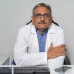 Dr. Ashok Gupta Vascular Surgeon in Dubai Varicose Veins Foam-Sclerotherapy-DVT-EVLT-RFA-Lower Limb Vascular Care