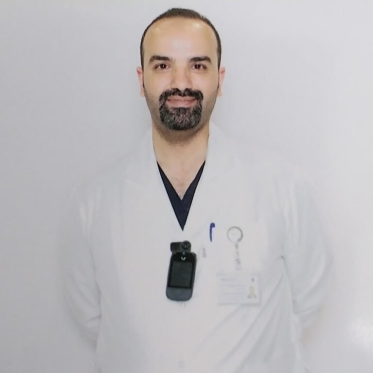 Dr. Kareem Khalil – Orthopedic Specialist in Sharjah