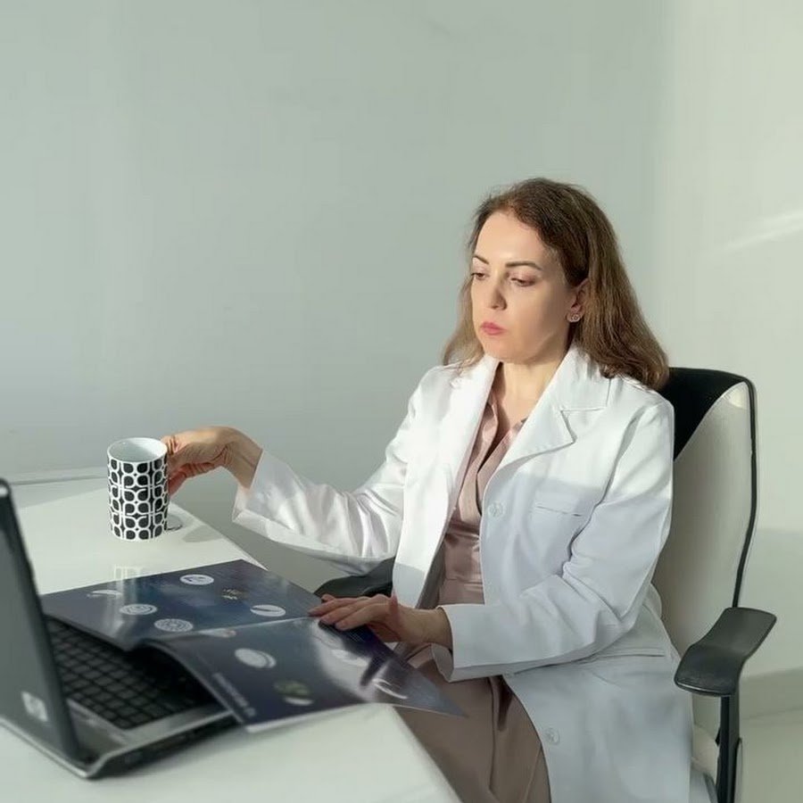 Dr. Mahtab Ziai | Obstetrician and Gynecologist