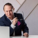 Dr. Nazmi Baycin, Plastic Surgeon in Dubai: Breast augmentation, Liposuction, Facelift, Tummy tuck, Labiaplasty, Vaginoplasty