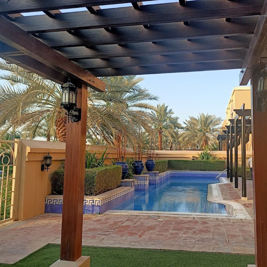 Falconcity City Hall