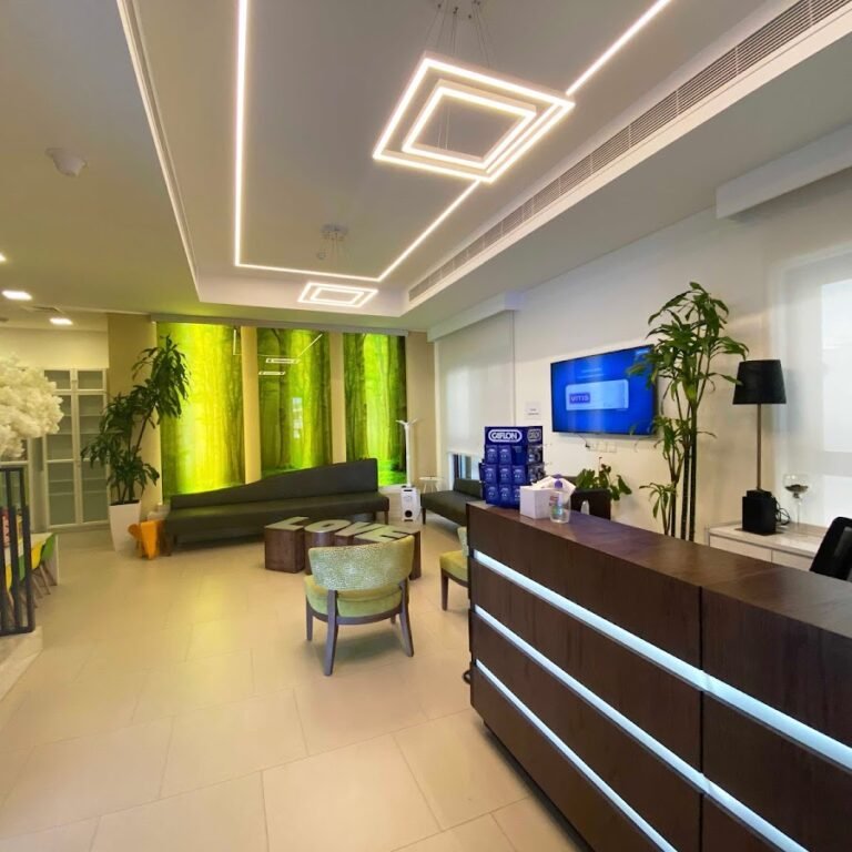 La Familia Medical Center