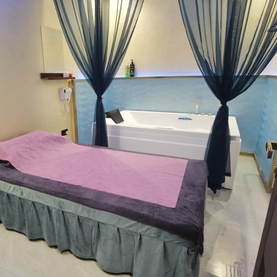 NEW THAI PHYSIOTHERAPY CENTER EST. (FOOT SPA)