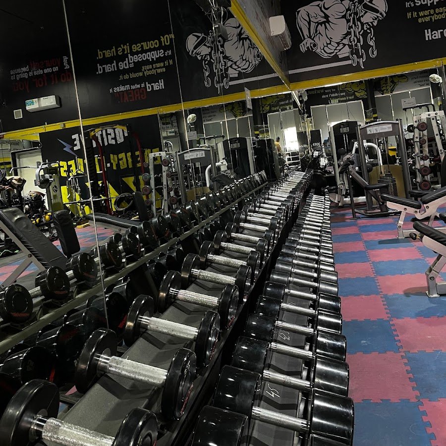 Positive Energy Fitness Ladies and Gents Best Gym