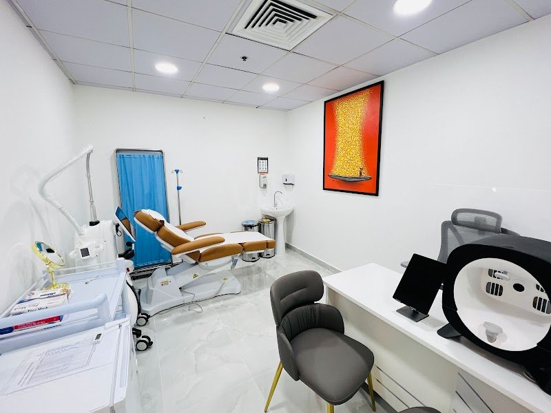 PREMIUM EVERGREEN MEDICAL CLINIC L L C – AL MURQABAT