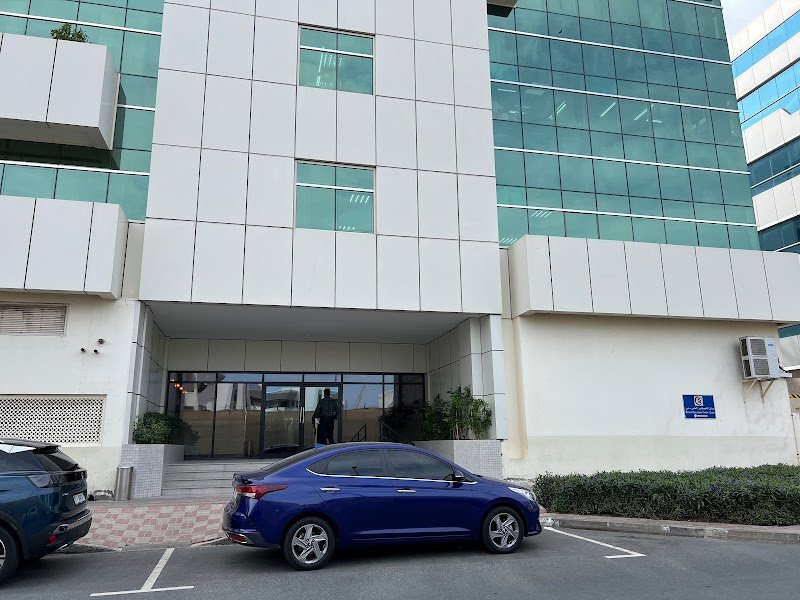 مركز الأخصائيين الطبي