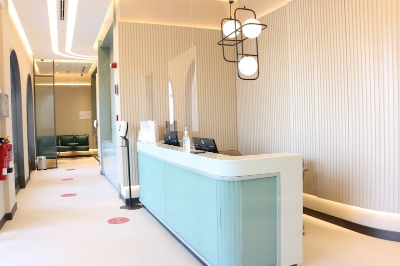 Al Seef Clinic – عيادة السيف للصحة و الجمال