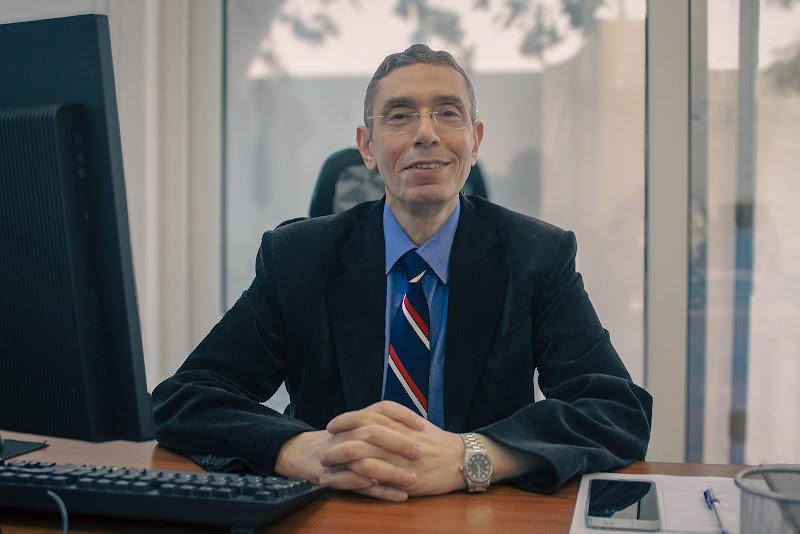 Dr Mohamed Siam – Consultant General and Laparoscopic Surgery